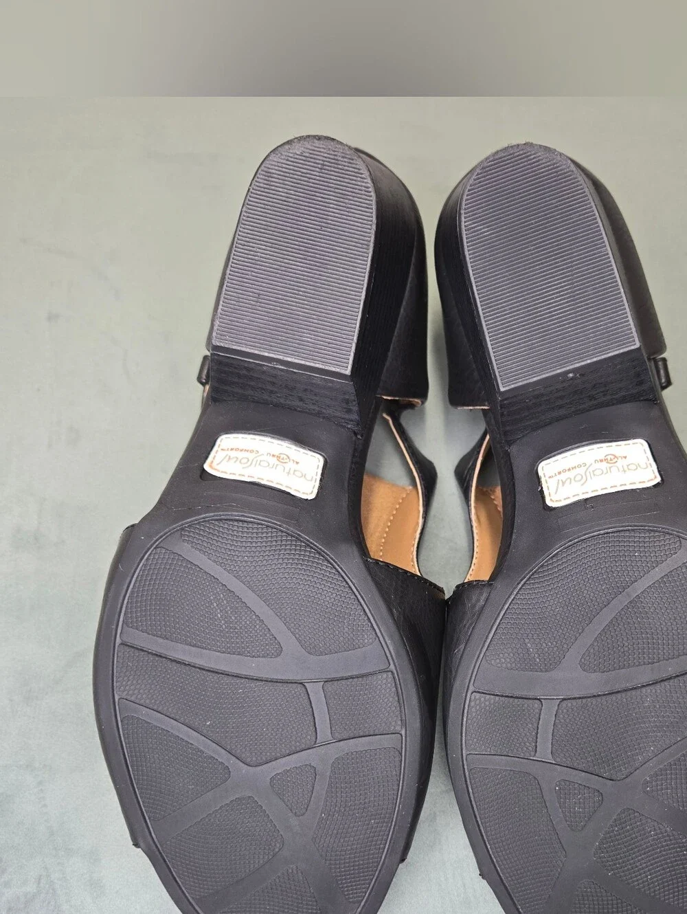 Natural Soul Daya Black Peep Toe Block Heel Sandal Size 9